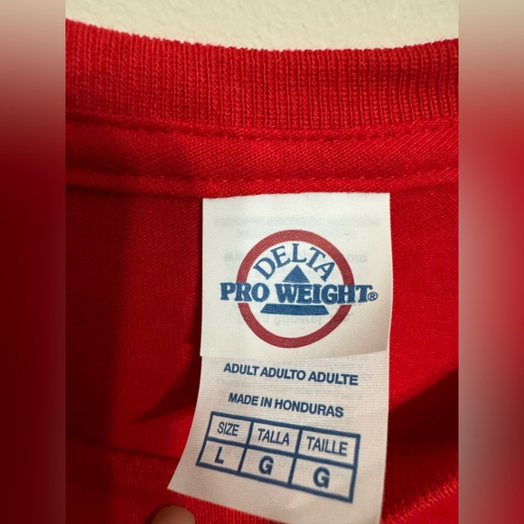 Delta | NWOT Atlanta Braves Women’s Short Sleeve Red T Shirt | Size Large - Picture 3 of 4